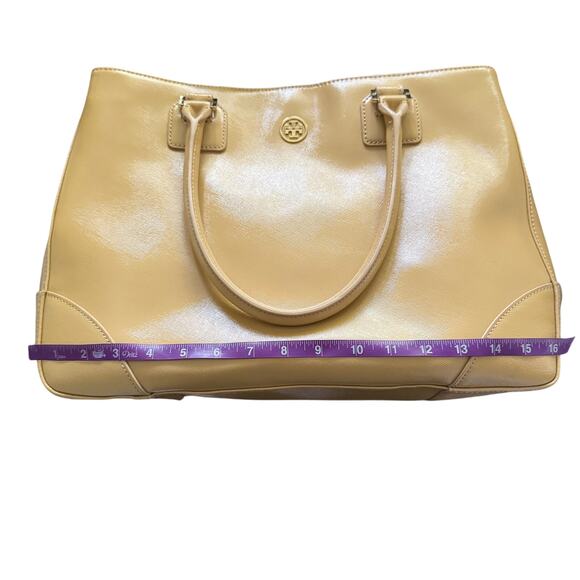Tory Burch Robinson East West Tote Bag Tan Beige Camel Leather Large EUC - Picture 11 of 14